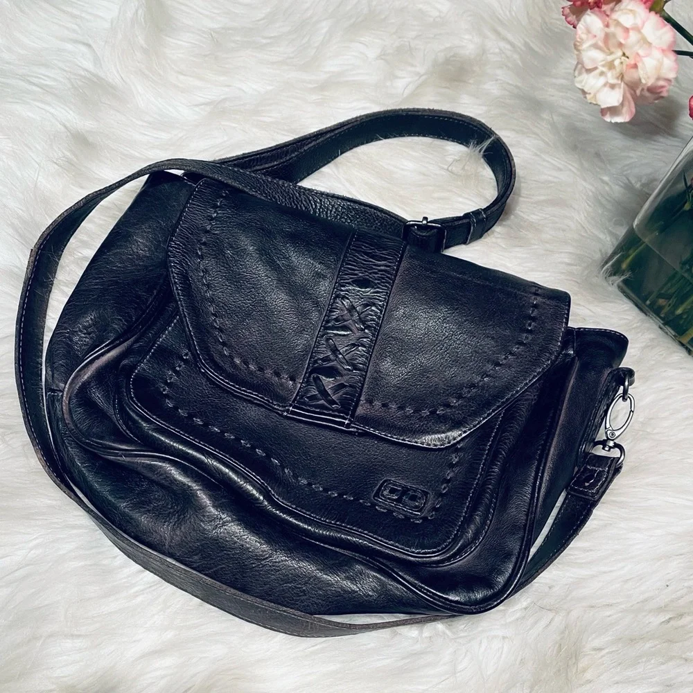 Bed Stu black leather